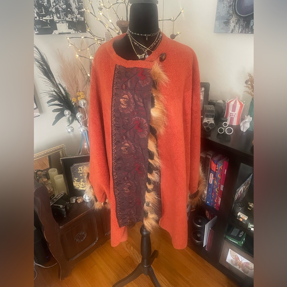 Lee Andersen Couture - Rust Orange free size Sherpa Sweater Coat